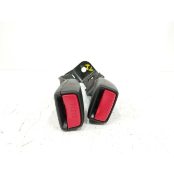 ENGANCHE CINTURON IZQUIERDO TRASERO 