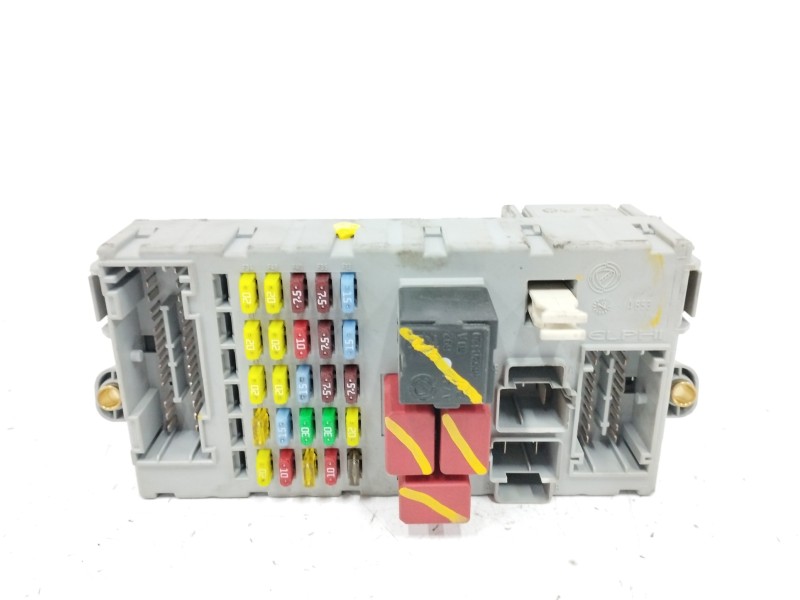 Recambio de caja reles / fusibles para fiat croma (194) 1.9 jtd 16v cat referencia OEM IAM 46846745 406620 