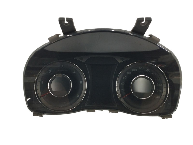 Recambio de cuadro instrumentos para hyundai i40 1.7 crdi cat referencia OEM IAM 940113Z050 Recambio de cuadro instrumentos para hyundai i40 1.7 crdi cat referencia OEM IAM 940113Z050