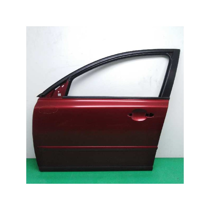 Recambio de puerta delantera izquierda para volvo s40 berlina 2.4 cat referencia OEM IAM 31335440  