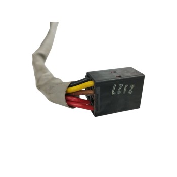 Recambio de piloto trasero izquierdo para chevrolet aveo berlina hatchback 1.4 cat referencia OEM IAM 95470358  