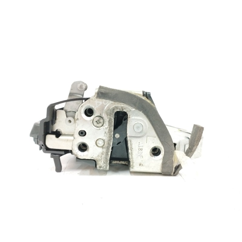 Recambio de cerradura puerta trasera izquierda para lexus is200 (ds2/is2) 2.2 d-cat referencia OEM IAM 5K2217  