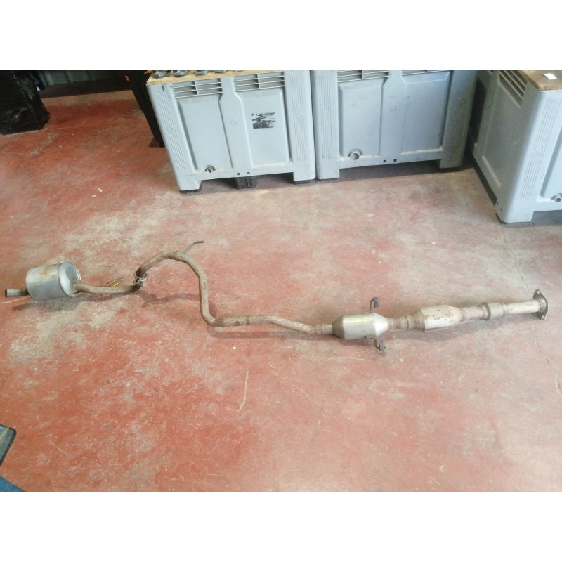 Recambio de tubo escape completo para toyota yaris (_p9_) 1.4 d-4d (nlp90_) referencia OEM IAM   