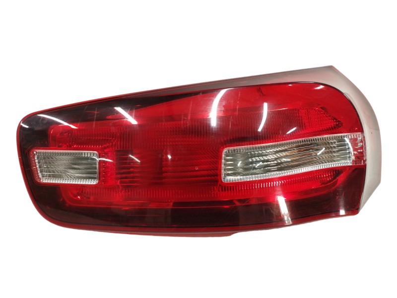 Recambio de piloto trasero derecho para citroën c4 picasso 1.6 blue-hdi fap referencia OEM IAM 9676120680  