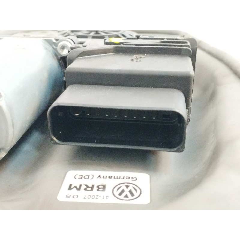 ELEVALUNAS TRASERO IZQUIERDO 5M0839401C