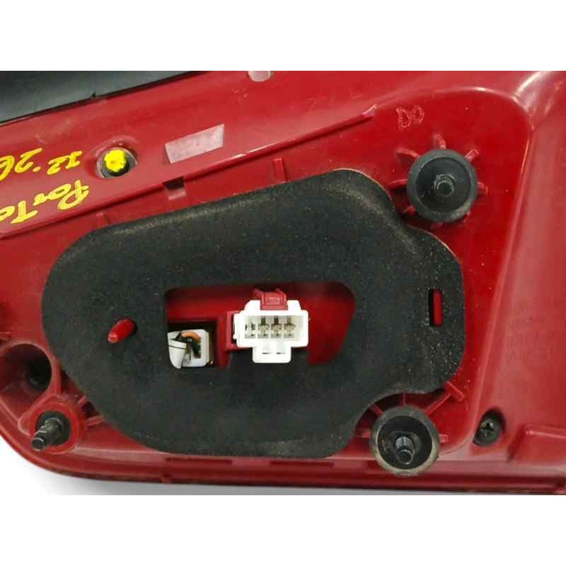 PILOTO TRASERO IZQUIERDO INTERIOR