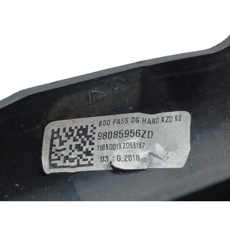 REJILLA AIREADORA LADO DERECHO