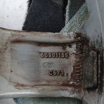 Recambio de llanta para fiat idea (135) 1.4 referencia OEM IAM 50901185 6JX16H2 C40 4H 4X98