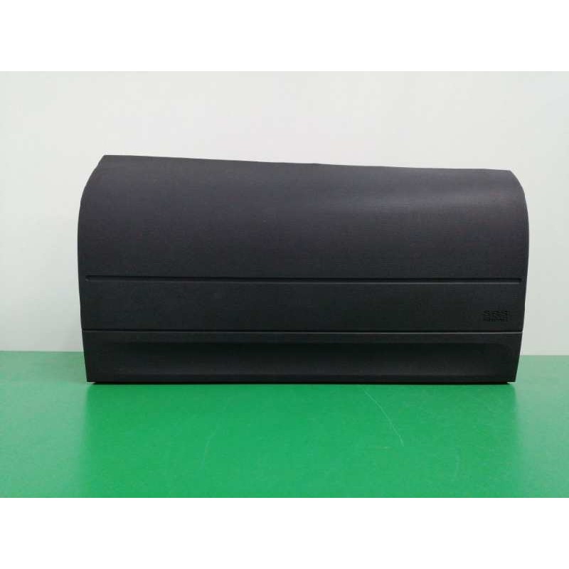 Recambio de airbag delantero derecho para dodge nitro 2.8 crd referencia OEM IAM 52029339AD P5KE24XDVAH 