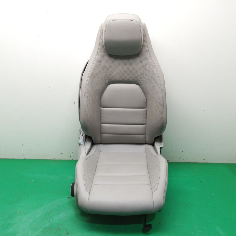 Recambio de asiento delantero derecho para mercedes-benz clase c coupé (c204) c 220 cdi (204.302) referencia OEM IAM  PROTECTOR 