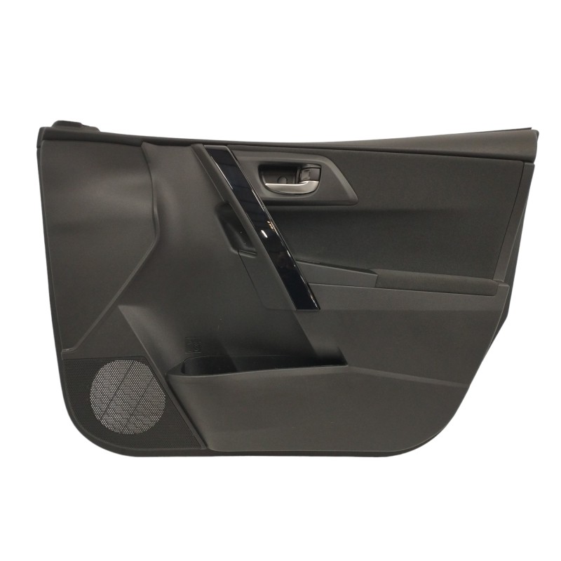 Recambio de guarnecido puerta delantera derecha para toyota auris 1.2 16v turbo cat referencia OEM IAM 6761002U90C6  