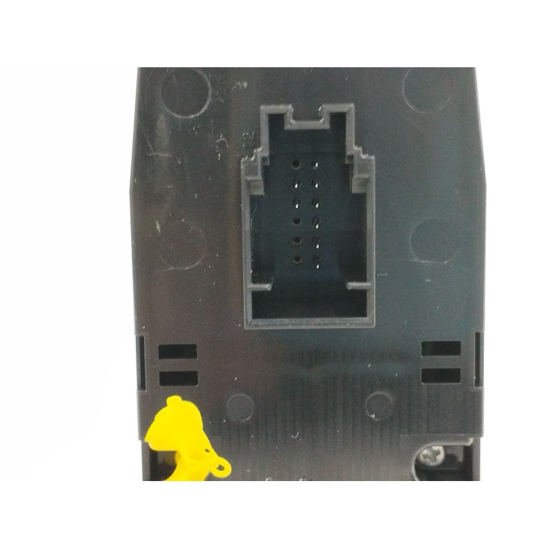 MANDO ELEVALUNAS DELANTERO IZQUIERDO