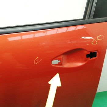 Recambio de puerta delantera izquierda para peugeot 208 1.2 12v vti referencia OEM IAM 9673558680 NECESITA REPARACION OBSERVAR F