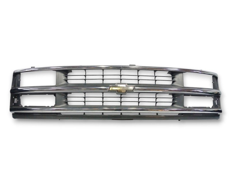 Recambio de rejilla delantera para chevrolet express van 5.7 cc referencia OEM IAM 15037242  