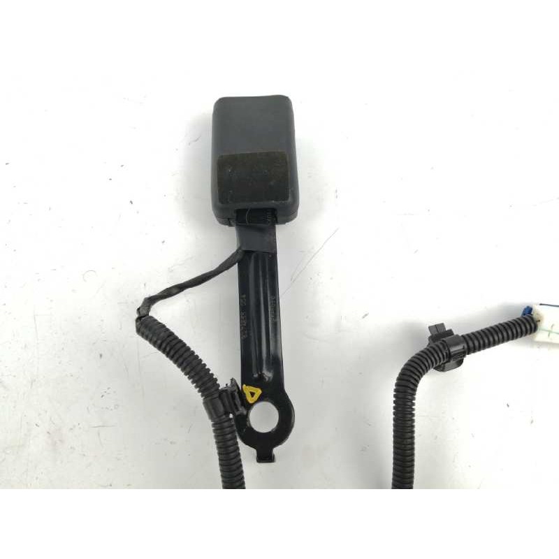 ENGANCHE CINTURON DERECHO DELANTERO 88401808 250597