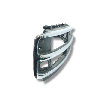 Recambio de rejilla delantera para chevrolet express van 5.7 cc referencia OEM IAM 15037242  