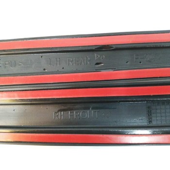 Recambio de moldura para chevrolet orlando lt+ referencia OEM IAM X0460028 PROTECTORAS PUERTAS 