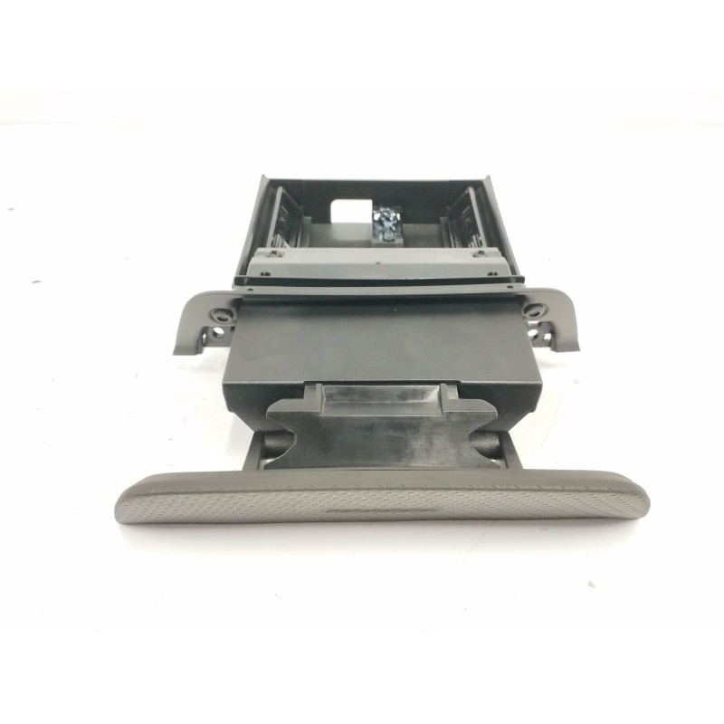 GUANTERA SUPPORT DEVICE