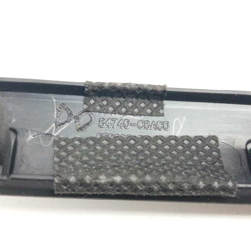 REJILLA AIREADORA CENTRAL 84740C8AC0