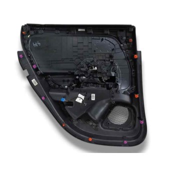 Recambio de guarnecido puerta trasera derecha para mercedes-benz benz gla (h247) gla 200 d (247.712) referencia OEM IAM A2477304