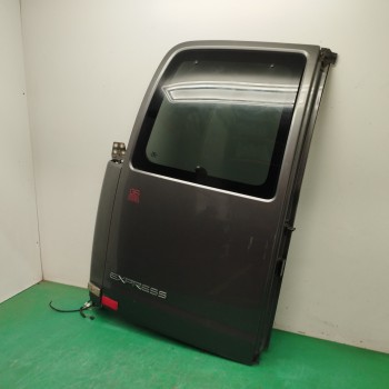 Recambio de porton trasero izquierdo para chevrolet express autobús 5.3 2500 referencia OEM IAM 12549267 OBSERVAR FOTOS 