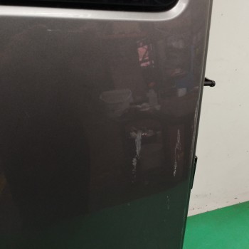 Recambio de porton trasero izquierdo para chevrolet express autobús 5.3 2500 referencia OEM IAM 12549267 OBSERVAR FOTOS 