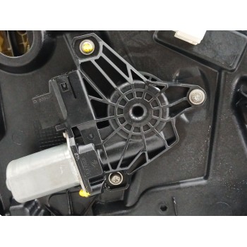 Recambio de elevalunas trasero izquierdo para mercedes-benz clase b (w246) 1.5 cdi cat referencia OEM IAM A2467330214  