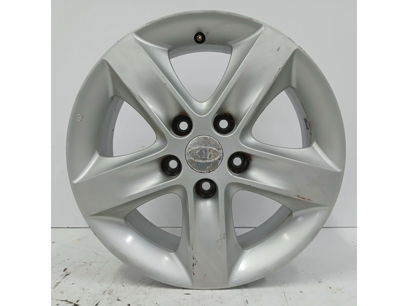 Recambio de llanta para kia cee´d 1.6 cat referencia OEM IAM 529101H200 6JX16 OFFSET51 5H 5X115