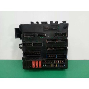 Recambio de caja reles / fusibles para opel vectra c berlina 1.9 16v cdti cat (z 19 dth / lrd) referencia OEM IAM 13170890 51904
