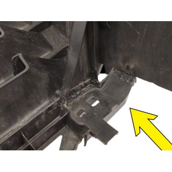 Recambio de rejilla delantera para volkswagen crafter caja cerrada 2.0 tdi referencia OEM IAM 2E0853653E OBSERVAR FOTO 