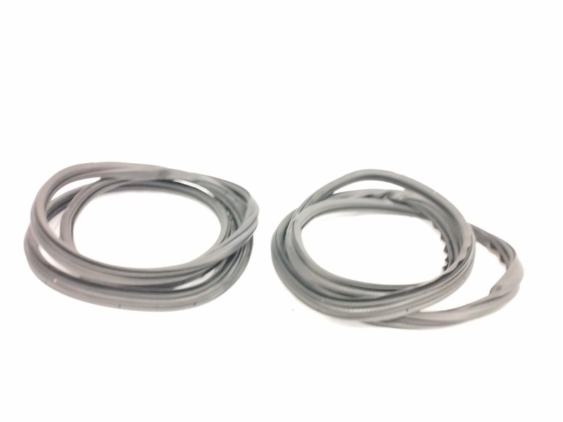 Recambio de gomas contorno puerta para fiat idea (135) 1.3 jtd cat referencia OEM IAM   
