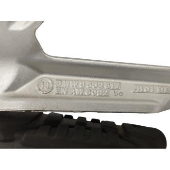 Recambio de estribera derecha para bmw r 1200 gs r 1200 gs referencia OEM IAM 8532617 TRASERA 