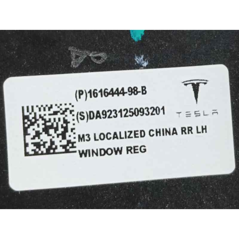 ELEVALUNAS TRASERO IZQUIERDO