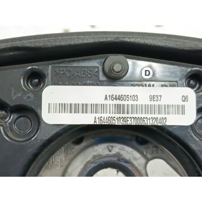 VOLANTE A1648207910 A2518210151