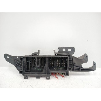 Recambio de caja reles / fusibles para mercedes-benz clase gl (x164) gl 320 cdi 4-matic (164.822) referencia OEM IAM A1645402372