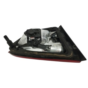 Recambio de piloto trasero derecho interior para opel crossland x 1.2 referencia OEM IAM 13467979  