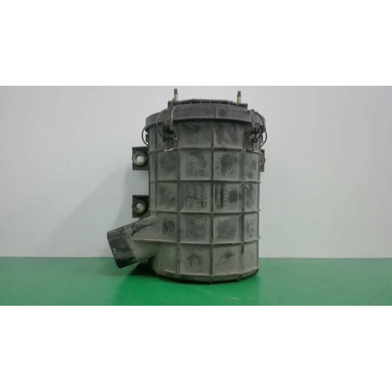 Recambio de filtro aire para nissan terrano/terrano.ii (r20) aventura referencia OEM IAM 165002X800  