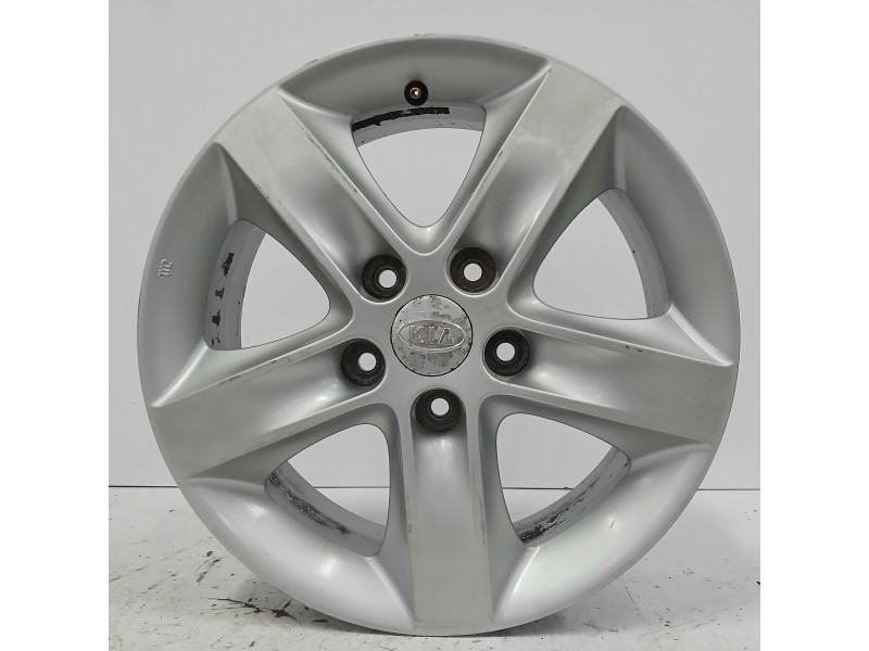 Recambio de llanta para kia cee´d 1.6 cat referencia OEM IAM 529101H200 6JX16 OFFSET51 5H 5X115