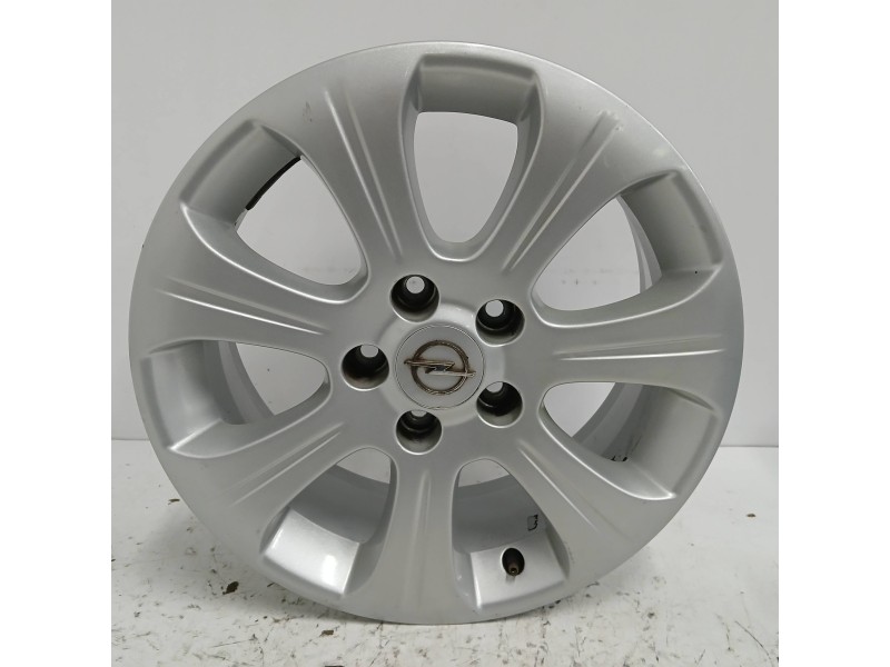 Recambio de llanta para opel astra h berlina 1.7 16v cdti referencia OEM IAM 13256791 6,5JX16H2 ET39 5H 5X112