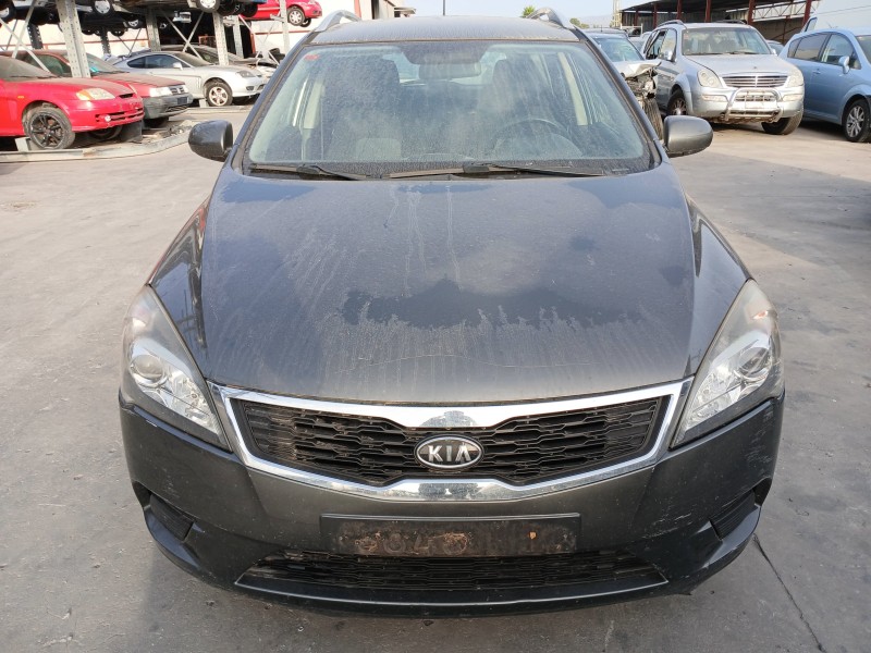 Recambio de carroceria corte para kia cee´d 1.6 cat referencia OEM IAM   