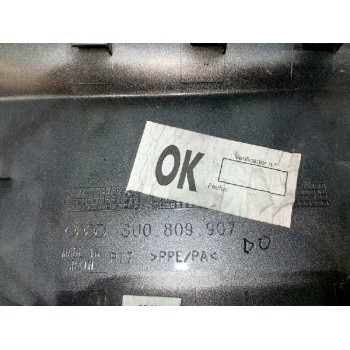 Recambio de tapa exterior combustible para audi q3 (8ug) 2.0 16v tdi referencia OEM IAM 8U0809907  
