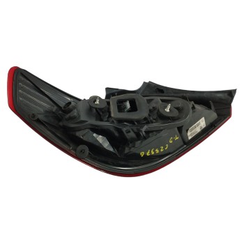 Recambio de piloto trasero derecho para opel corsa d 1.4 16v cat (a 14 xer / ldd) referencia OEM IAM 13242812  