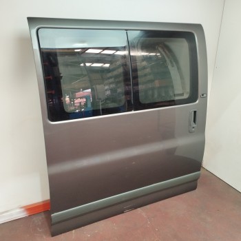 Recambio de puerta lateral corredera derecha para chevrolet express autobús 5.3 2500 referencia OEM IAM 12477663 OBSERVAR FOTOS 