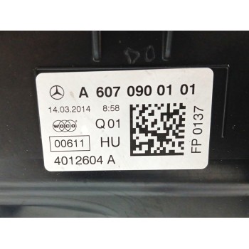 Recambio de filtro aire para mercedes-benz clase b (w246) 1.5 cdi cat referencia OEM IAM A6070900101  