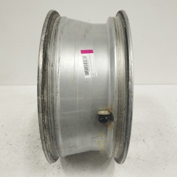 Recambio de llanta para nissan x-trail (t32) 1.6 dci turbodiesel cat referencia OEM IAM N5570111 17X7J MB91 5H 5X115