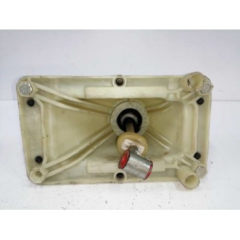 Recambio de palanca cambio para dacia sandero 1.2 16v cat referencia OEM IAM 8200670972E  