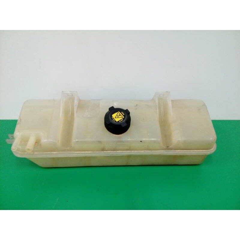 Recambio de deposito expansion para fiat ducato caja cerrada 15 (desde 03.02) 2.8 jtd  batalla 2850 mm referencia OEM IAM   