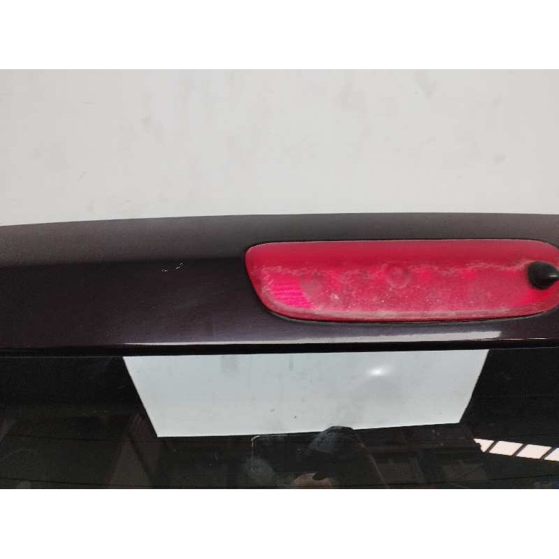 PORTON TRASERO OBSERVAR FOTOS