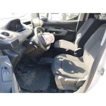 Recambio de carroceria corte para peugeot rifter 1.5 blue-hdi fap referencia OEM IAM   