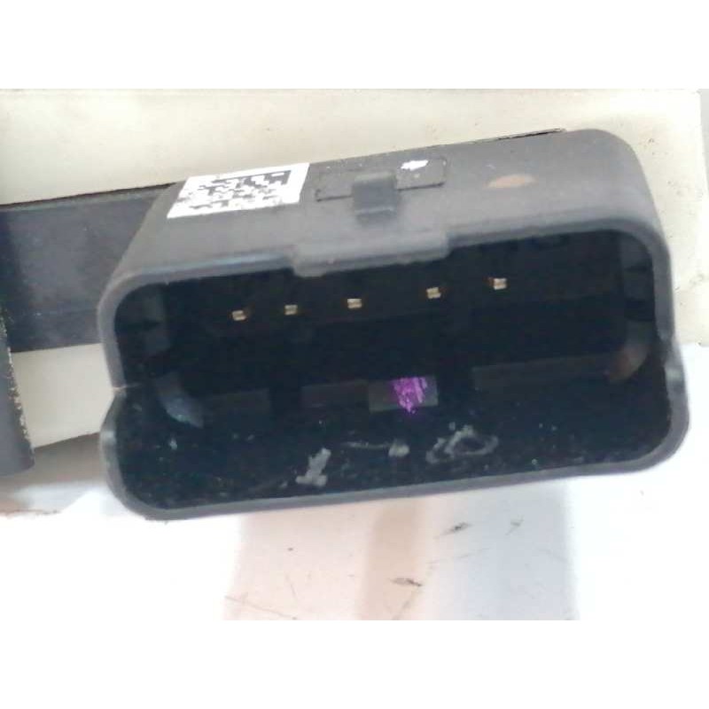 CERRADURA PUERTA DELANTERA DERECHA